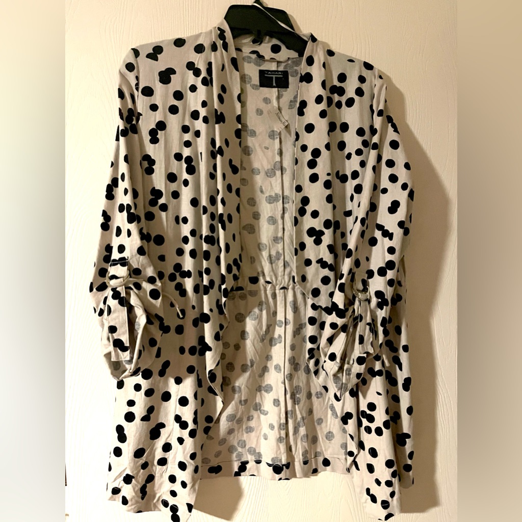Brand New Tahari Jacket Brand New Tahari Jacket
